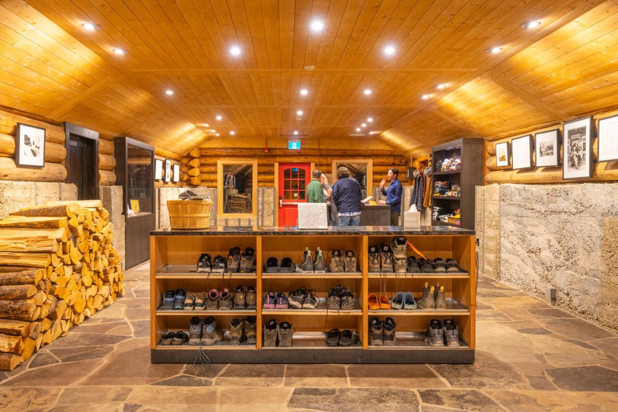 The Lodge At Bow Lake Lake Louise Esterno foto